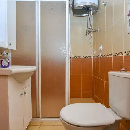 Pavel'in Yeri Butik 3* Алтынолук